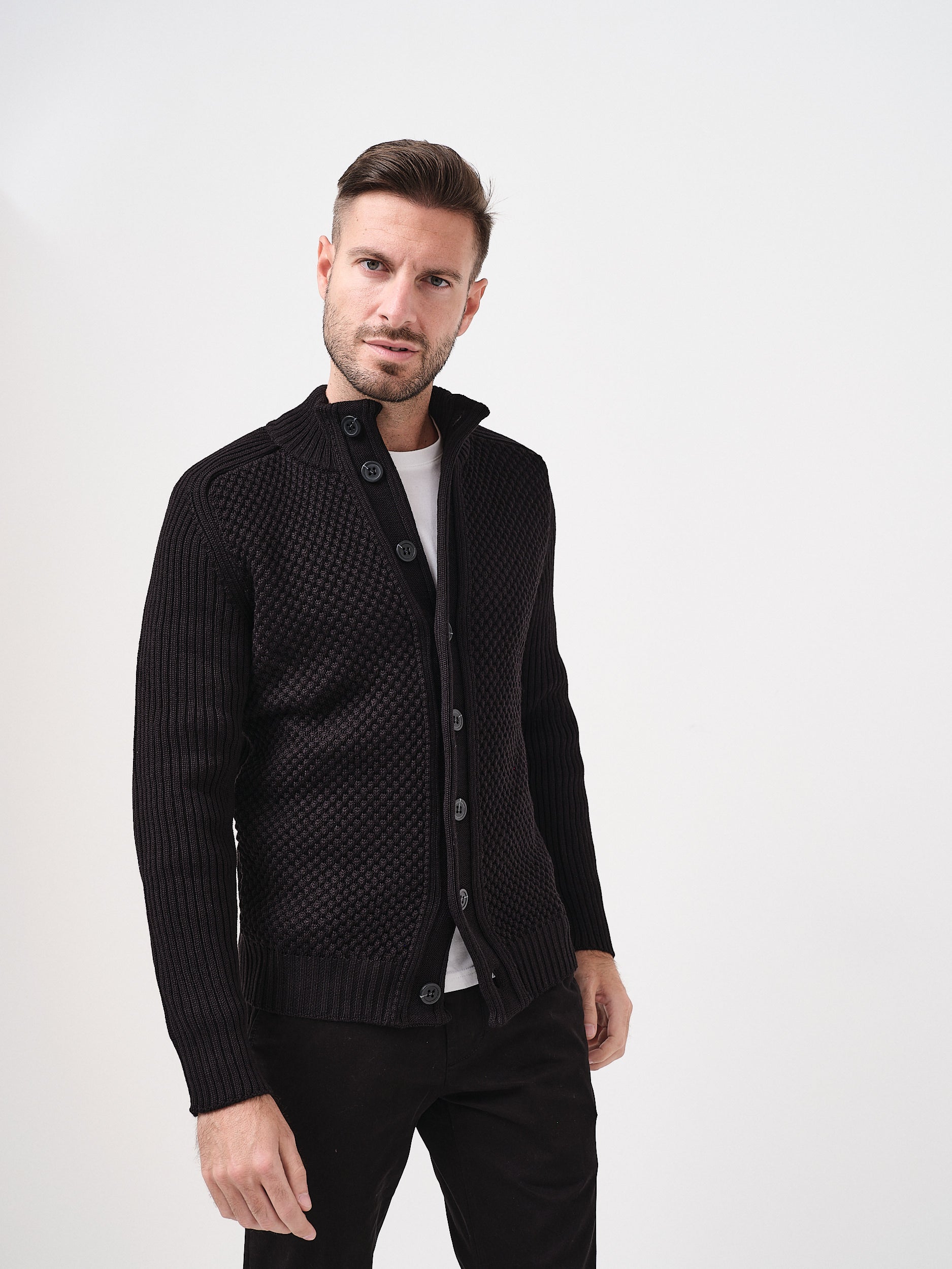 LEO - CARDIGAN IN LANA MERINO - NERO