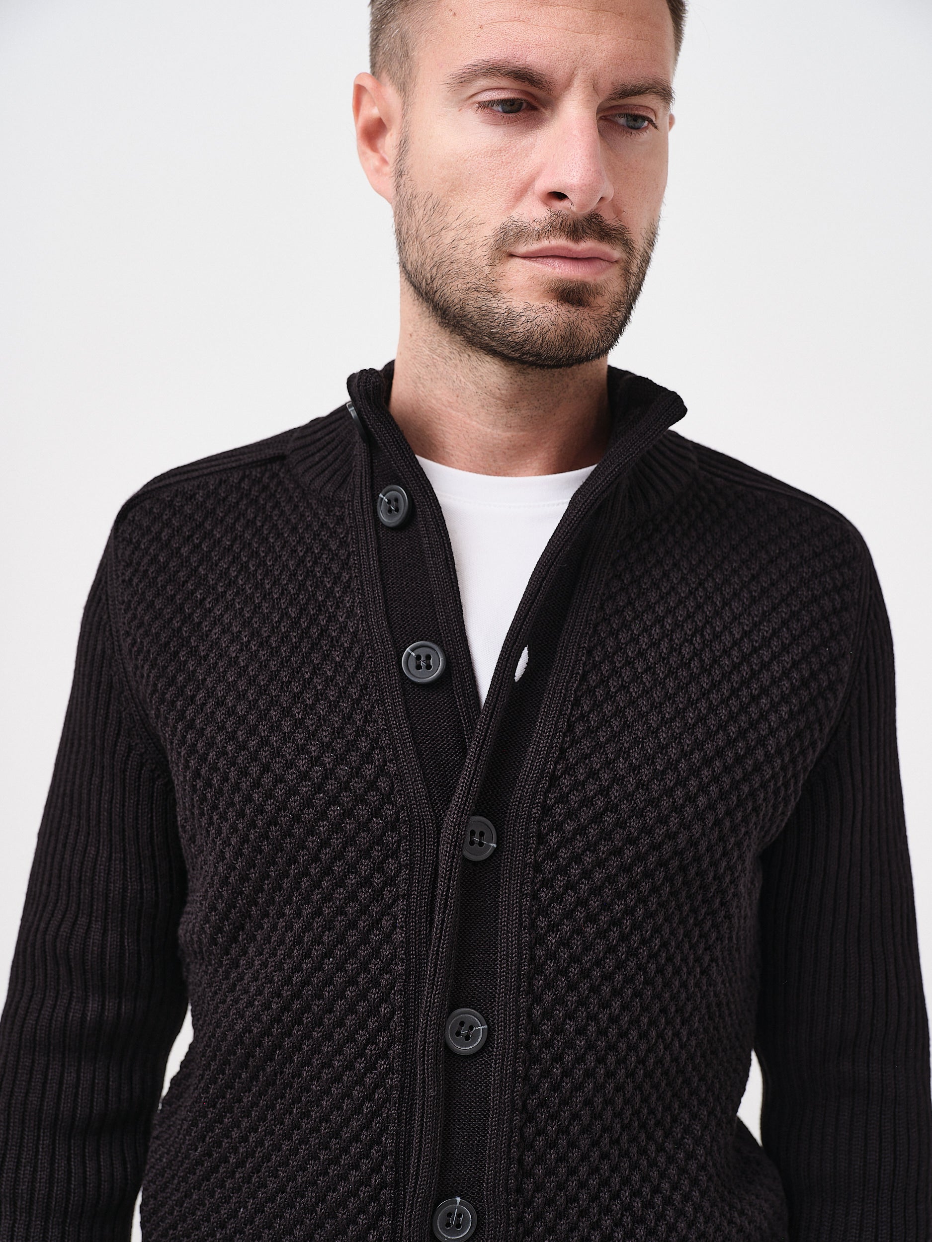 LEO - CARDIGAN IN LANA MERINO - NERO